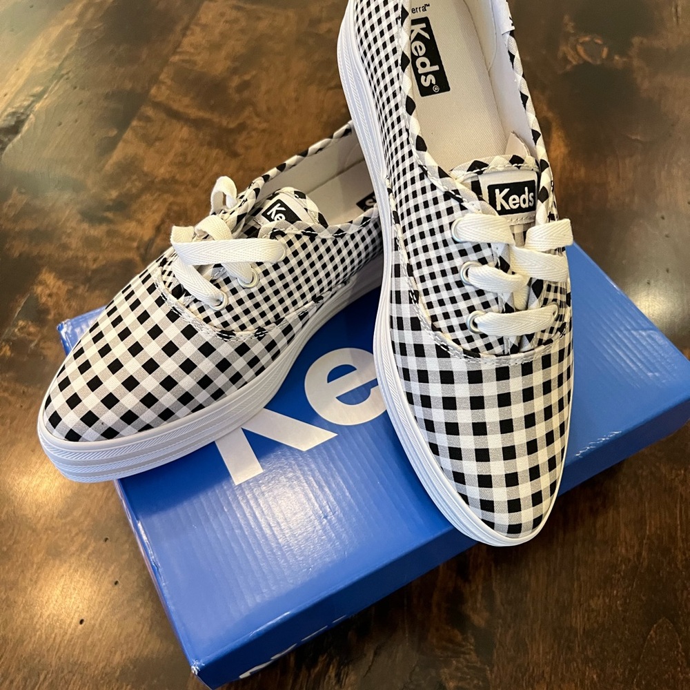 NWT Keds Black and White Checkered /  Gingham Sneakers